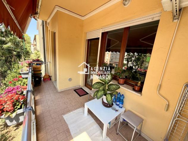 FAENZA – ZONA PARCO BUCCI | APPARTAMENTO COMPLETAMENTE RISTRUTTURATO CON GARAGE E TERRAZZO - Foto 3