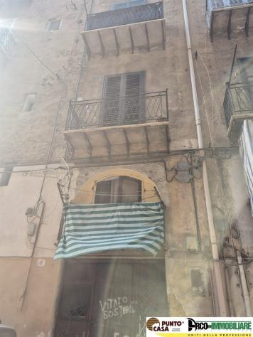 PALERMO Oreto/Stazione– Via Carlo Gemellaro, AMPIO 4 vani da ristrutturare CON TERRAZZO - Foto 4