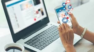 SI SELEZIONANO 2 SOCIAL MEDIA MANAGER - Foto 3
