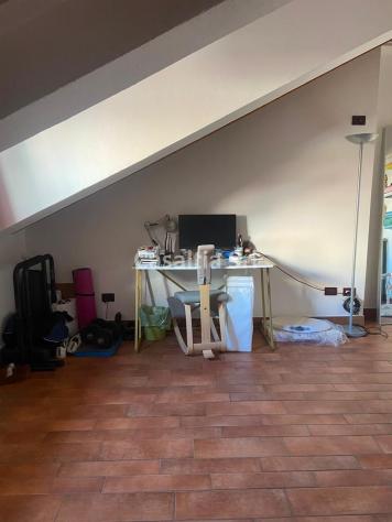 Trilocale arredato di 80 mq con ascensore in affitto in Via Pietro Maroncelli - Foto 5