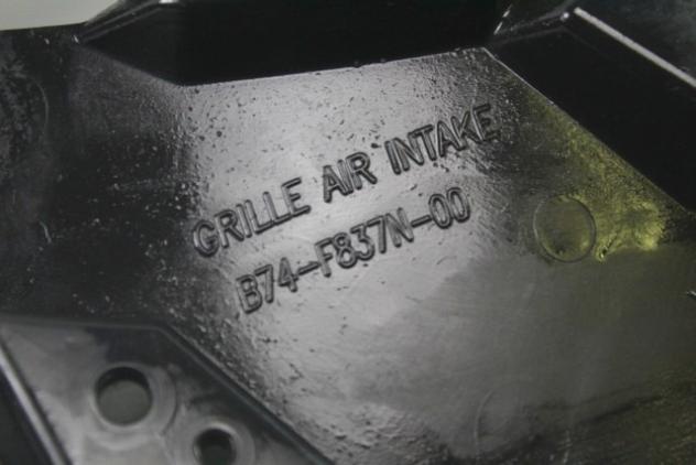 YAMAHA X-MAX 125 B74F837N0100 RIVESTIMENTO GRIGLIA RADIATORE YP125RA 18 - 22 RADIATOR GRILLE B74F837N0000 B74F837N00 - Foto 6