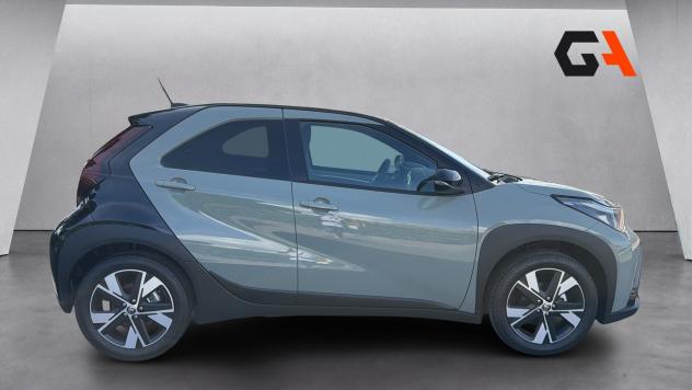 Toyota Aygo X 1.5 HYBRID 115 Icon CVT - Foto 7