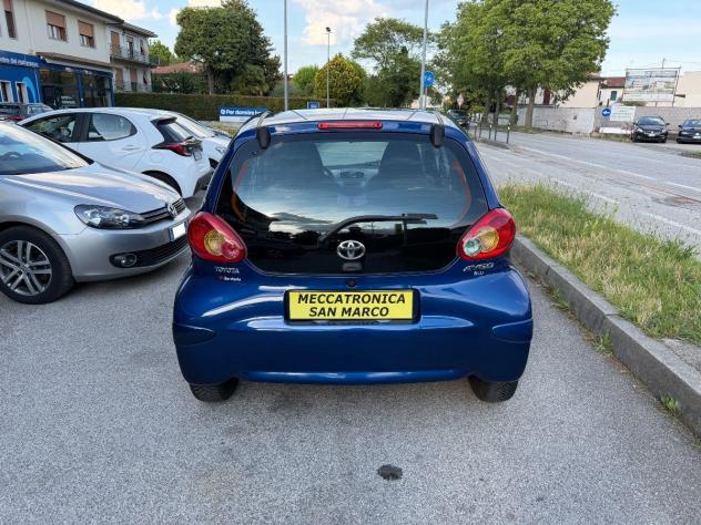 TOYOTA - Aygo - 12V VVT-i 5 porte Blue AUTOMATICA - Foto 5