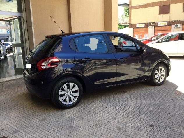 Peugeot 208 PureTech 82 5 porte Allure - Foto 9