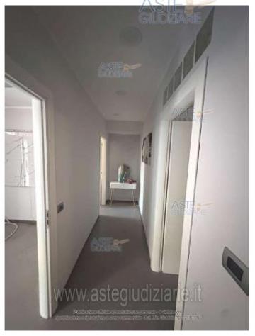 IMMOBILI-IMMOBILE RESIDENZIALE-Traversa VI Via Villa Bisignano, 21, 80147 Napoli NA, Italia - Foto 4
