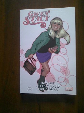 (2027)gwen stacy:indagini alla standard high school(marvel panini comics,2023)