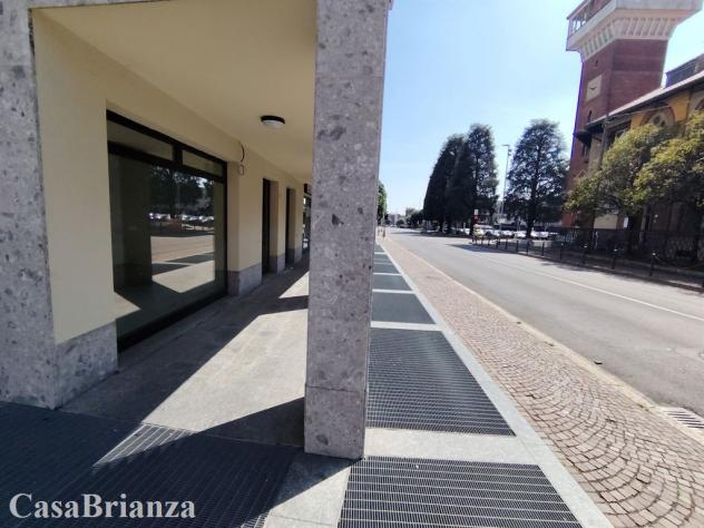 Negozio in centro a Biassono - Foto 5