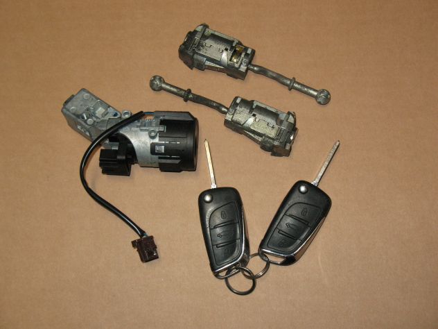 9663123380 BLOCCHETT0 CON DOPPIA CHIAVE CITROEN PEUGEOT 9663123380 E SERRATURE
