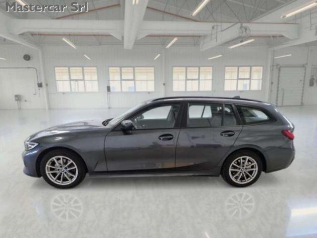 BMW 320 G21 320d Touring mhev 48V xdrive Business Advantag rif. 23995252 - Foto 3