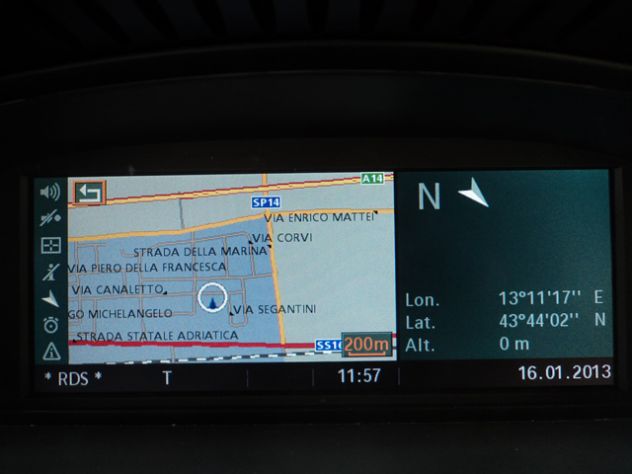 BMW Serie 3 (E91) 330xd Touring Msport - Foto 8