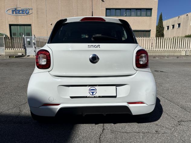 smart forfour 1.0 Twinamic Brabus 71cv - Foto 5
