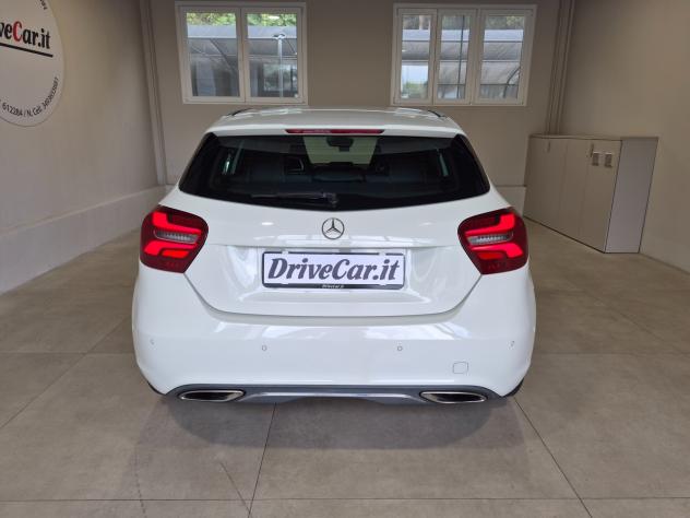 Mercedes-Benz A 180 CDI PELLE LED NAVI C.17 SEDILI RISCALDABILI KEYLESS CLIMA SENSORI ANT. E POST. BLUETOOTH SELETTORE MODALITA' GUIDA - Foto 6
