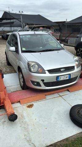 FORD Fiesta + 1.2 16V 3p. GPL rif. 24130056