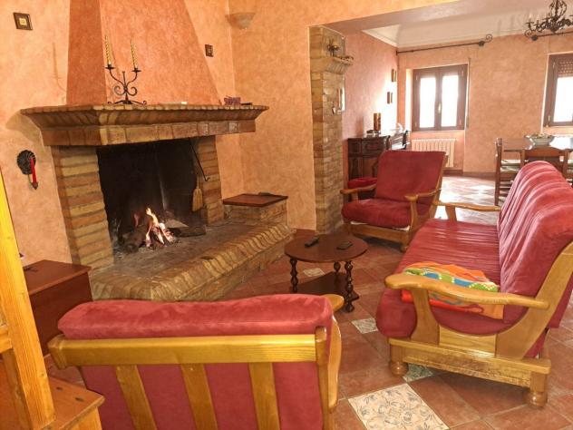 Villa singola - Bellante . Rif.: Cod. rif T746VRG