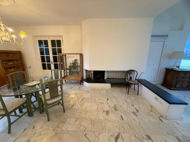 Appartamento in vendita a Ronchi - Massa 150 mq Rif: 1419283