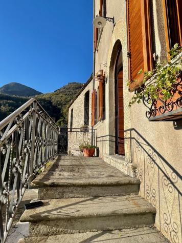 TERRATETTO di 8 vani e di 170 mq (STAZZEMA - Pruno) rif. 615/VT - Foto 11