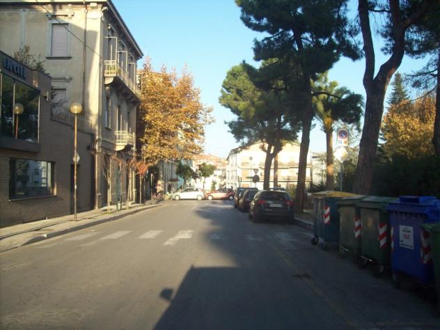 Oltre 3 vetrine in vendita a Lanciano - Foto 2