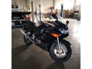 SUZUKY 600 GSXF