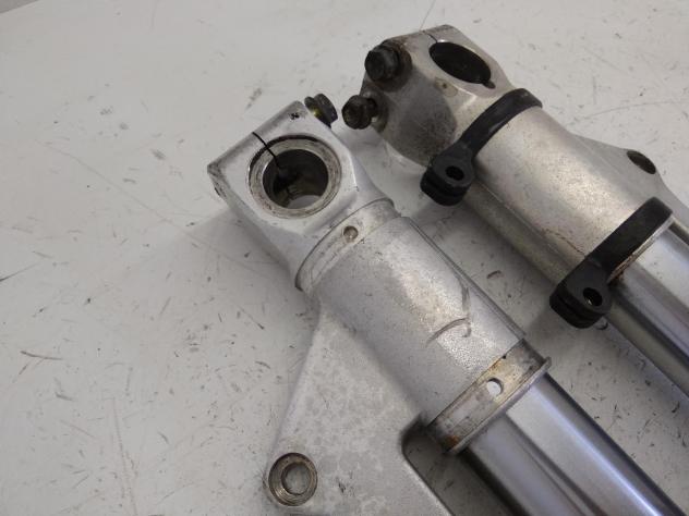 DUCATI MONSTER 900 COPPIA STELI FODERTI FORCELLA CON PICCOLI SEGNI SU STELI 2001 - Foto 3
