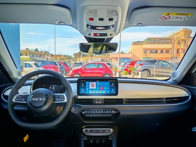 FIAT 600 Hybrid MHEV DCT La Prima 100 CV rif. 24216274 - Foto 7