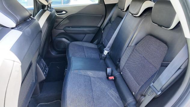Renault Captur 1.6 E-TECH 145cv SOLI 44.000KM TECHNO FAST TRACK - Foto 8