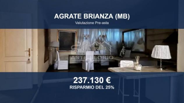 Immobile in asta di 254 m² con più di 5 locali e box auto doppio in vendita a Agrate Brianza