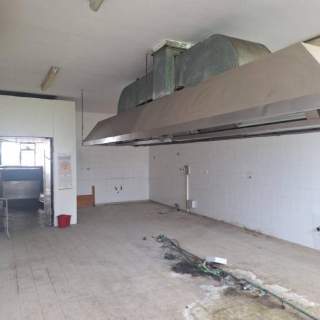 Immobile di 450 m² con 3 locali in affitto a Castellarano - Foto 11