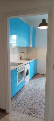 Bilocale Citylife Doppio affaccio 2 balconi Cucina completa nuova - Foto 8
