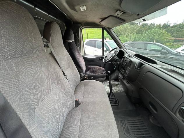 Ford Transit/Tourneo/Bus Transit 330 2.4 TD/120 cat PM-DC Furg. - Foto 10