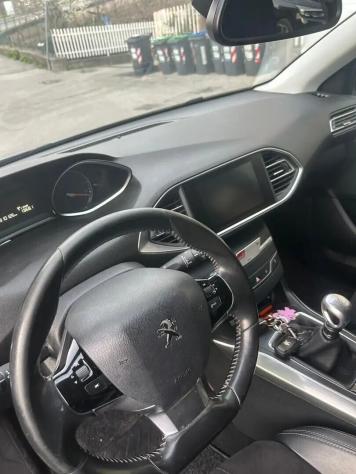 Peugeot 308 BlueHDi 150 S&S EAT6 SW GT Line.s - Foto 7