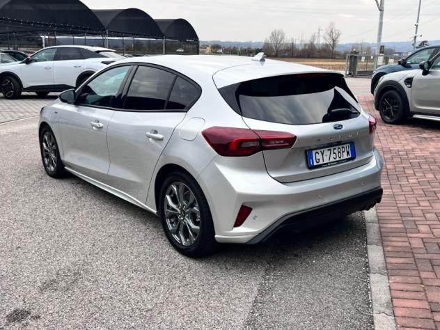 Ford Focus 1.5 EcoBlue 115 CV automatico 5p. ST-Line - Foto 4