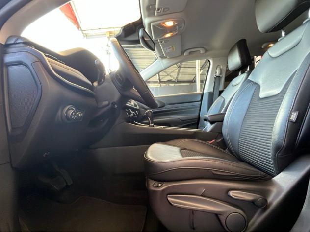 Jeep Compass Compass 1.5 turbo t4 mhev Limited 2wd 130cv dct - Foto 6