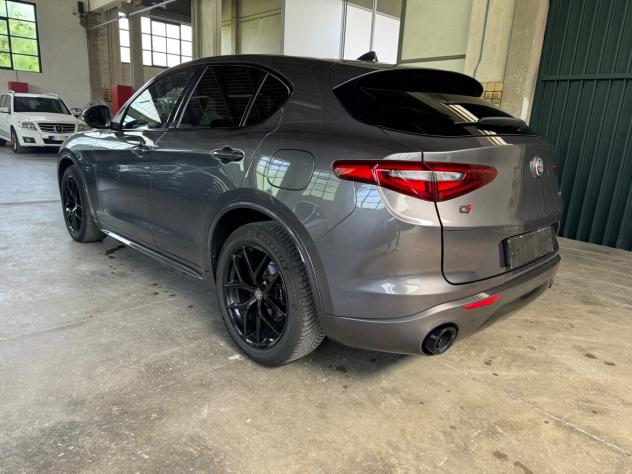 Alfa Stelvio 2.2 Diesel 210 CV Q4 Veloce Iva Esposta - Foto 8