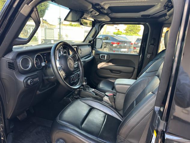 Jeep Wrangler SAHARA - Foto 7
