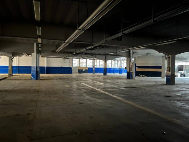 Immobile di 3300 m² in affitto a Brescia - Foto 14