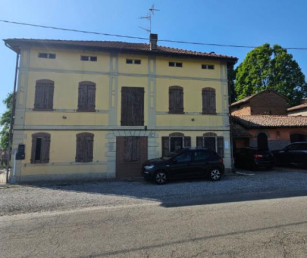 Immobile in asta di 445 m², box auto in vendita a Correggio - Foto 2