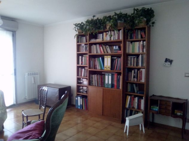CAMERA IN AFFITTO (11 MQ) CON BAGNO PRIVATO – SOLO DONNE– VIGNE NUOVE - ROMA