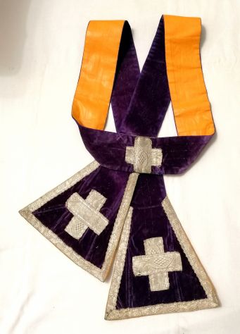 (OCCASIONE!) LOTTO DI 4 ANTICHE STOLE LITURGICHE RICAMATE EPOCA 1800-1900. - Foto 7