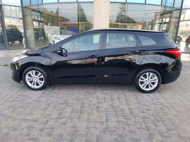 HYUNDAI i30 Wagon 1.6 CRDi Comfort rif. 23807716 - Foto 6
