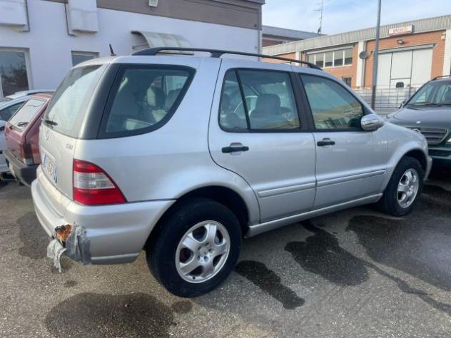 MERCEDES-BENZ ML 270 turbodiesel cat CDI Classic rif. 22641713 - Foto 2