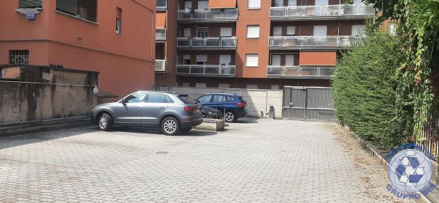 posto auto in piazzale recintato - Foto 2
