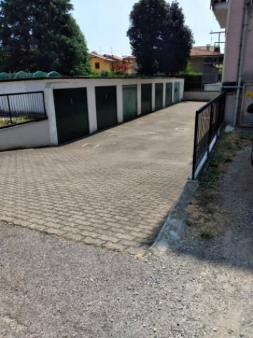Immobile in asta di 79 m², box auto in vendita a Busnago - Foto 3