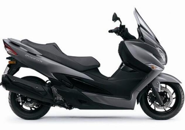 SUZUKI BURGMAN AN L8 400 CARENA FIANCHETTO PEDANA DESTRO 2018 DU11A - Foto 8
