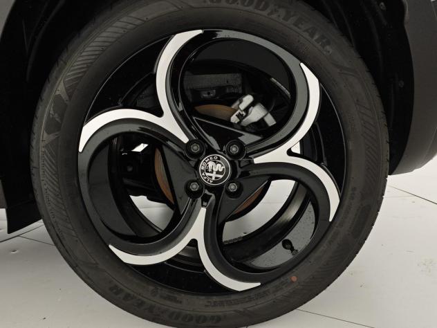 Alfa Romeo Junior 1.2 145 CV Hybrid eDCT6 Speciale - Foto 9