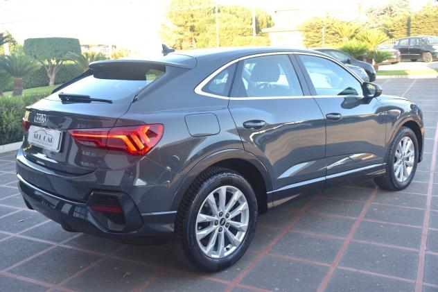 Audi Q3 SPB 35 TDI S tronic Business Plus - Foto 7