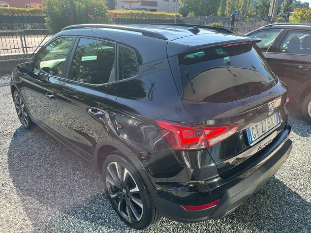 Seat Arona 1.0 EcoTSI Black Edition **03/2024** - Foto 8