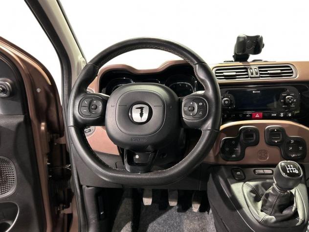 FIAT Panda 0.9 TwinAir Turbo 4x4 85cv Trussardi - Foto 9
