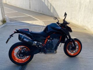 KTM 890 Duke R