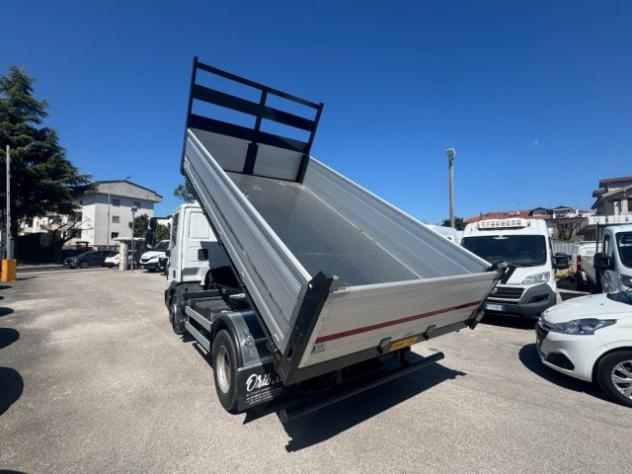 IVECO EUROCARGO 100E18 E5 RIBALTABILE TRILATERALE rif. 23602380 - Foto 4
