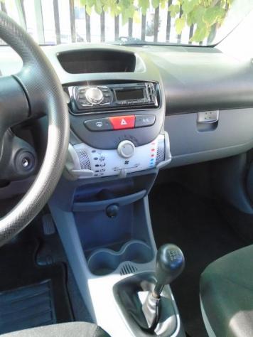 TOYOTA Aygo 12V VVT-i 5 porte Now Connect 120000 KM - Foto 10